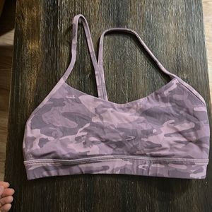Lululemon Sports bra size 8